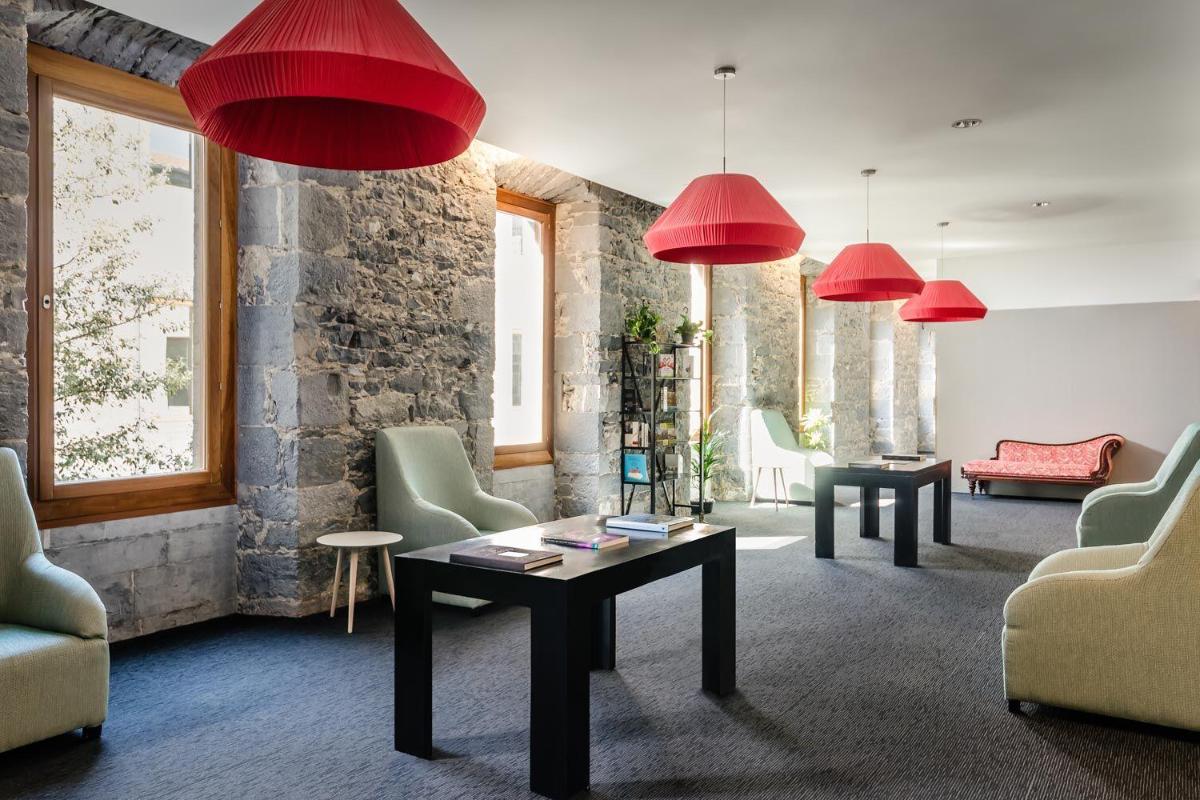 Zona de estar de Hotel Balneario Orduña Plaza