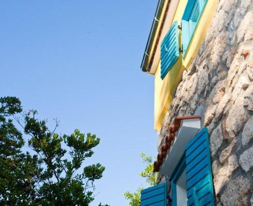 Little Summer House - Housity