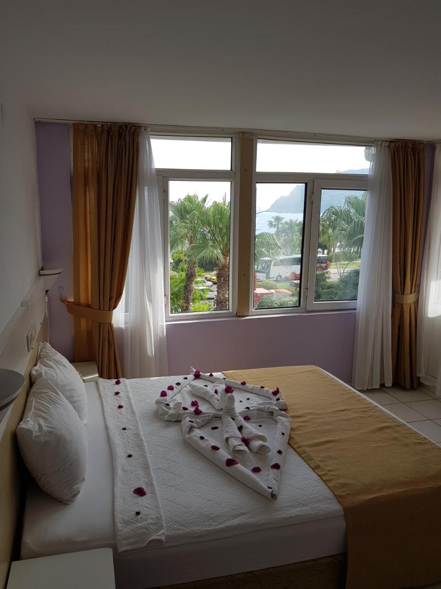 Resitalya Hotel - Housity