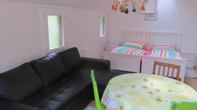 BnB Erlach - Housity
