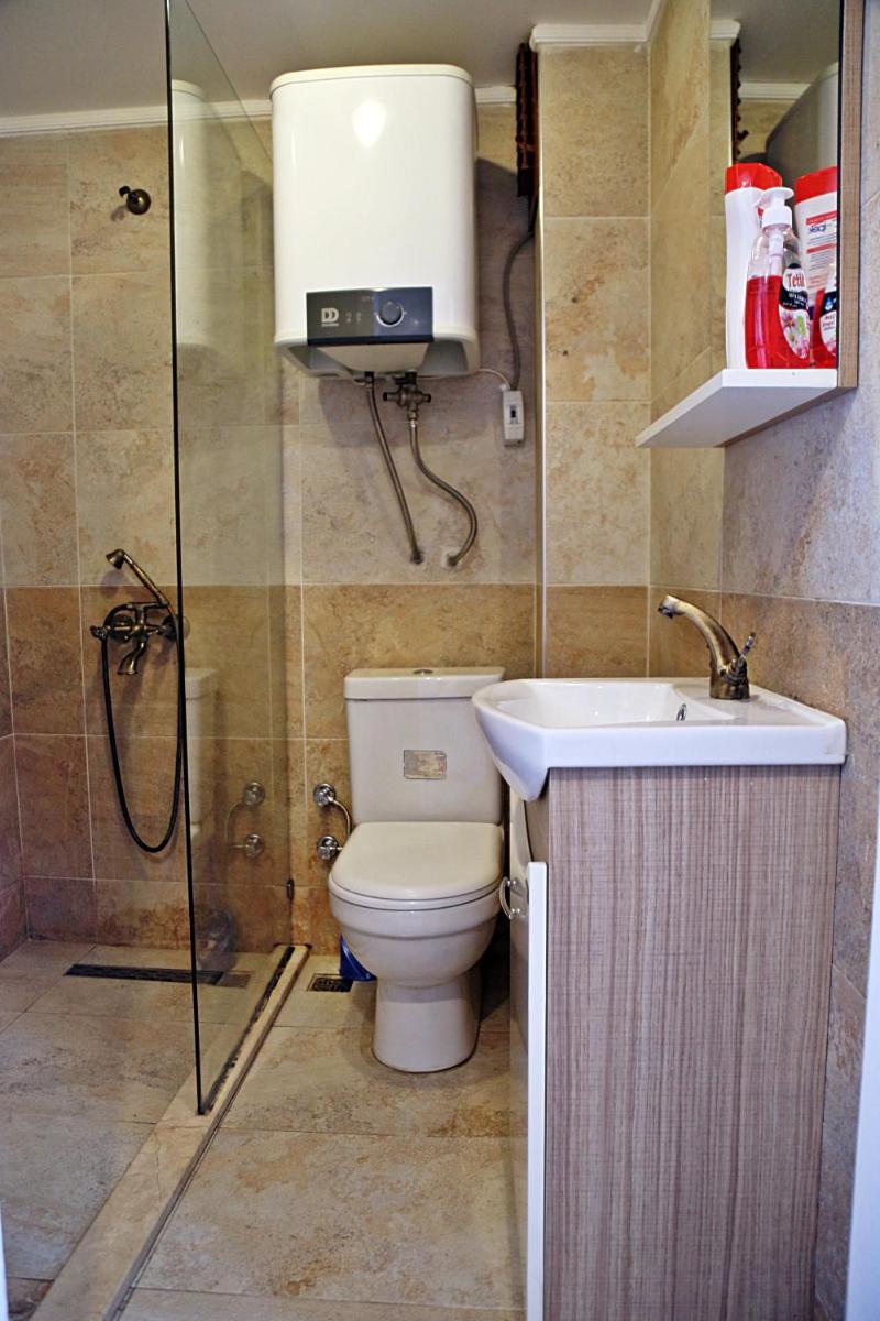 holiday family apart - Housity