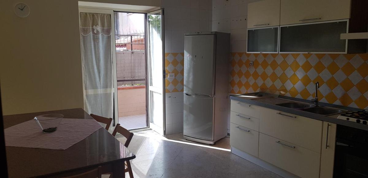 Suitetrails - New House Napoli parcheggio gratis