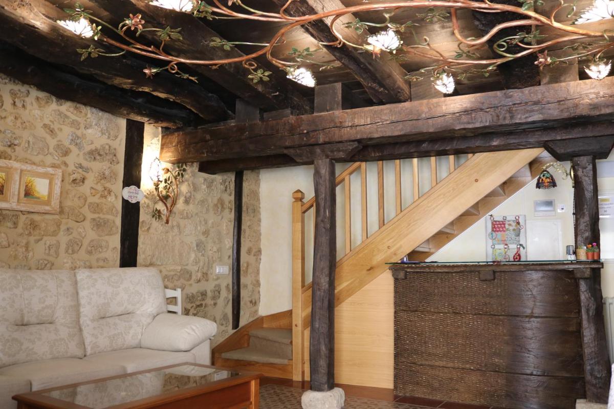 Villa Fontanas - Housity
