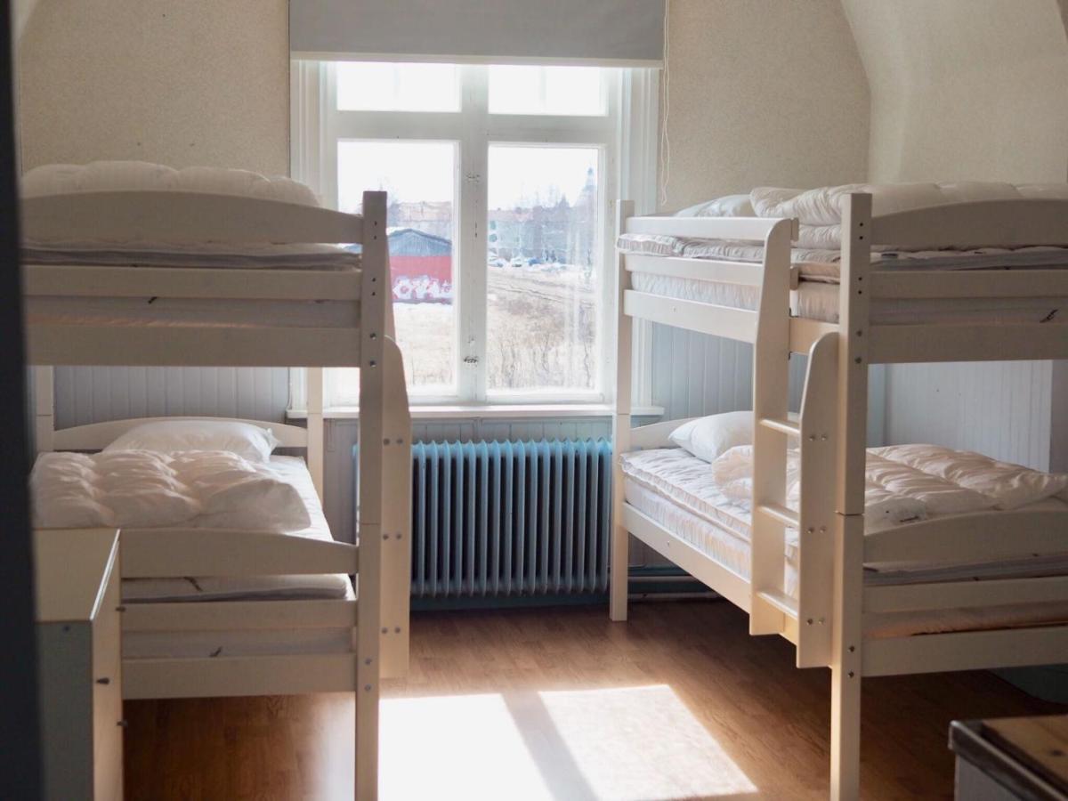Orsastuguthyrning-Kyrkbyn - Housity