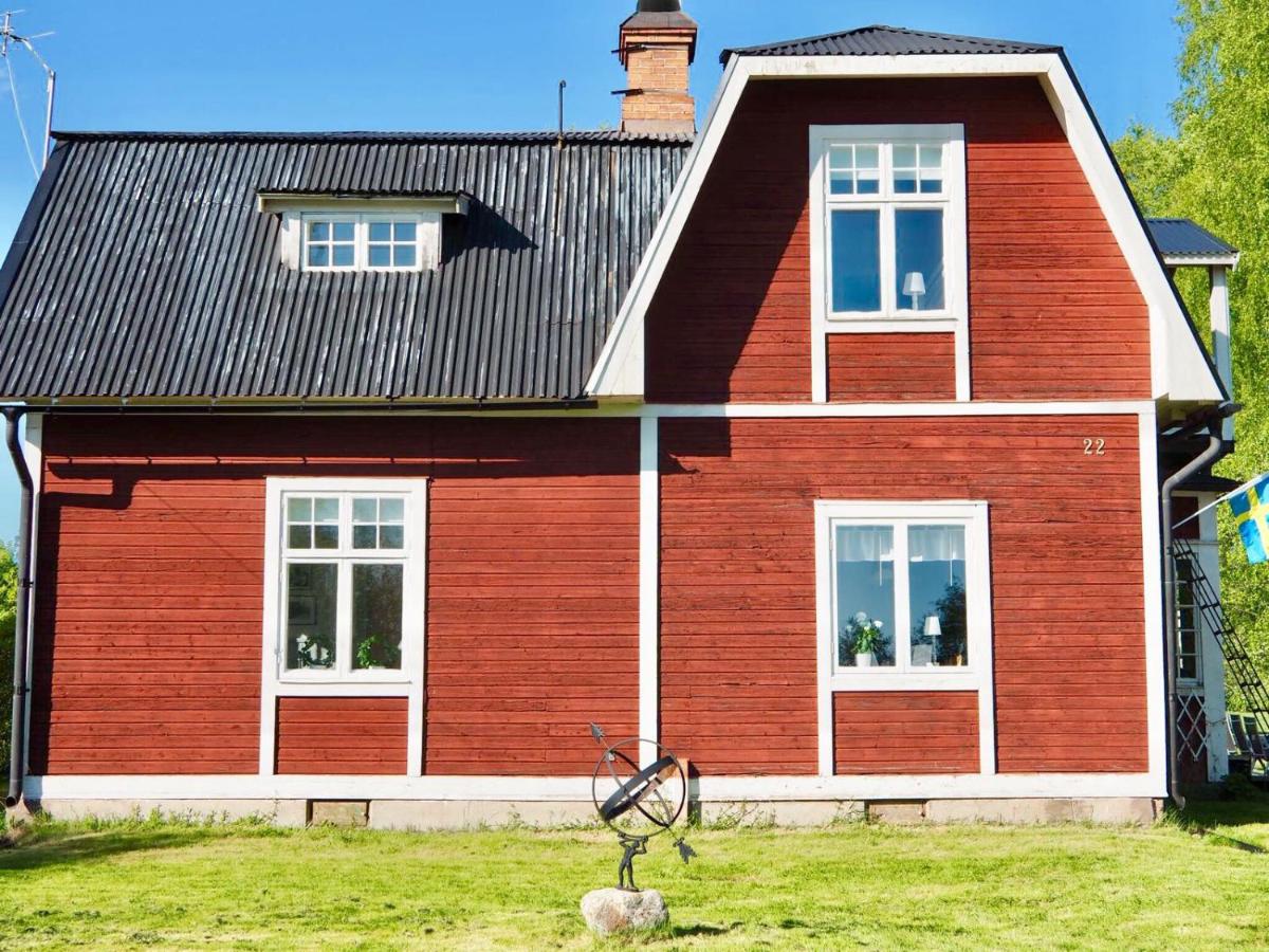 Orsastuguthyrning-Kyrkbyn - Housity