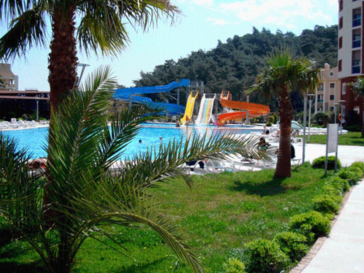 Green Nature Resort and Spa - Housity
