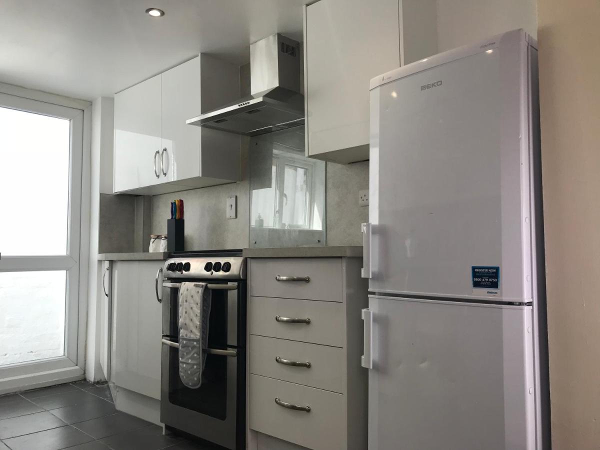 Yves town cottage - Housity