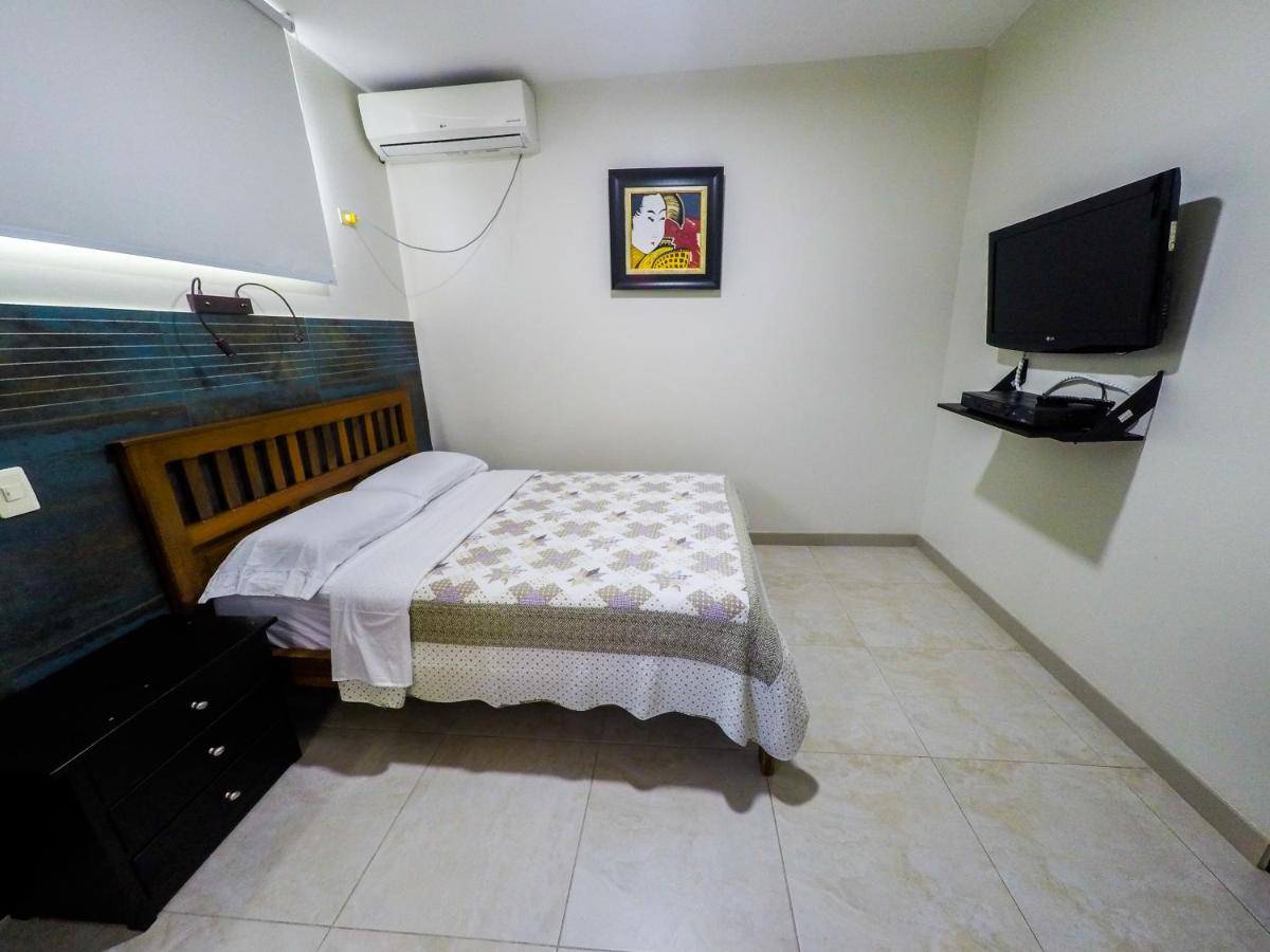 DC Suites Aeropuerto - Hizvo