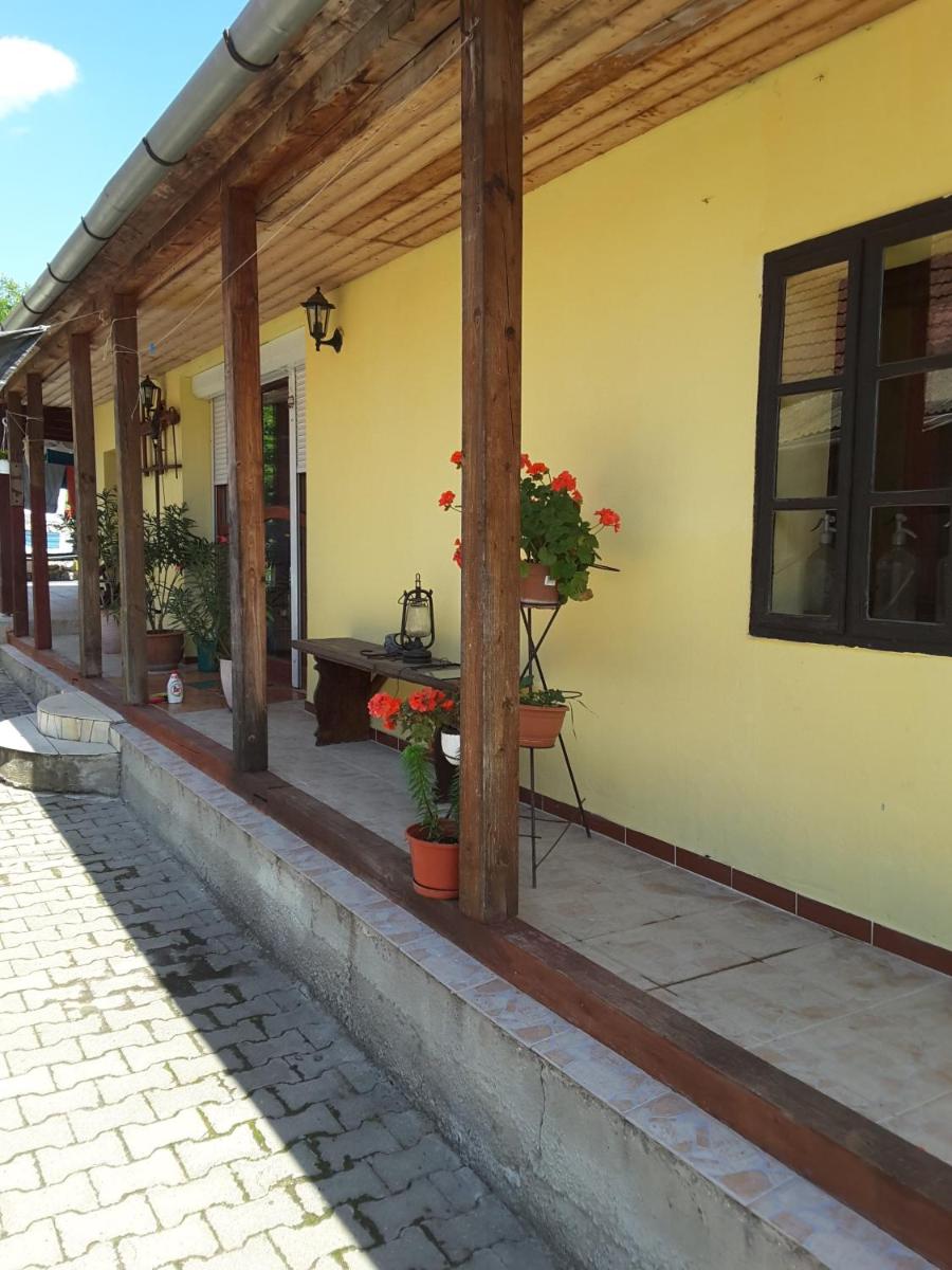 Ibolya apartman - Housity
