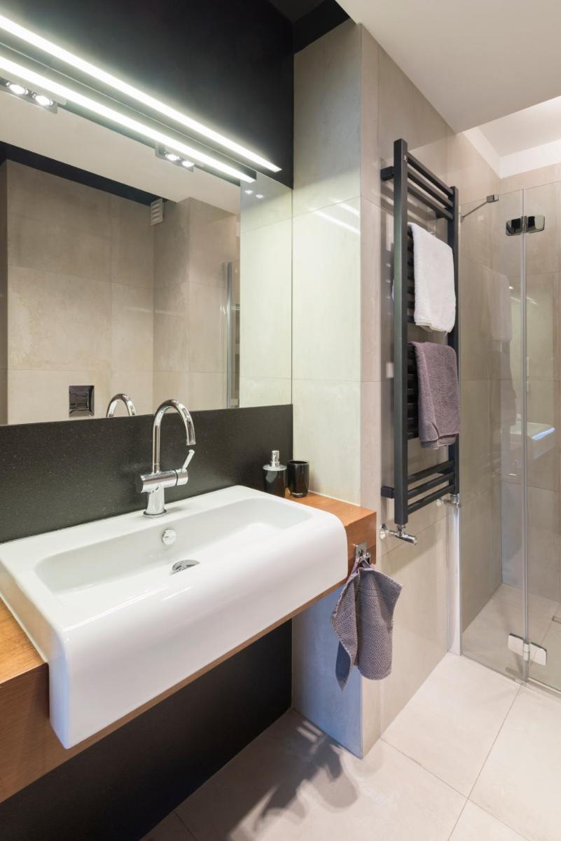 Apartament Kalinowo Golf - salon z opcją spania, kuchnia i 2 sypialnie, 1-6 osób - Housity