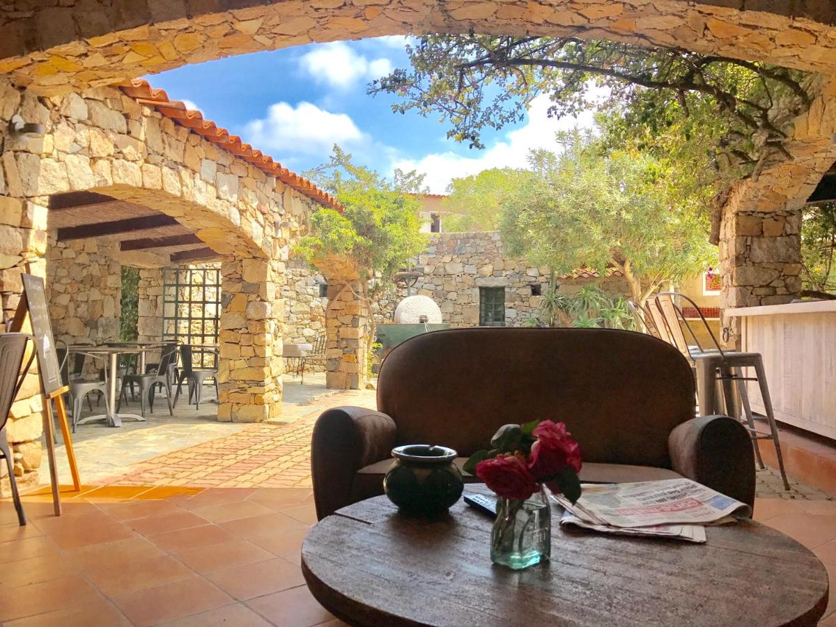 Terrasse ou espace extérieur de l'établissement Hôtel Casa Rossa & Spa