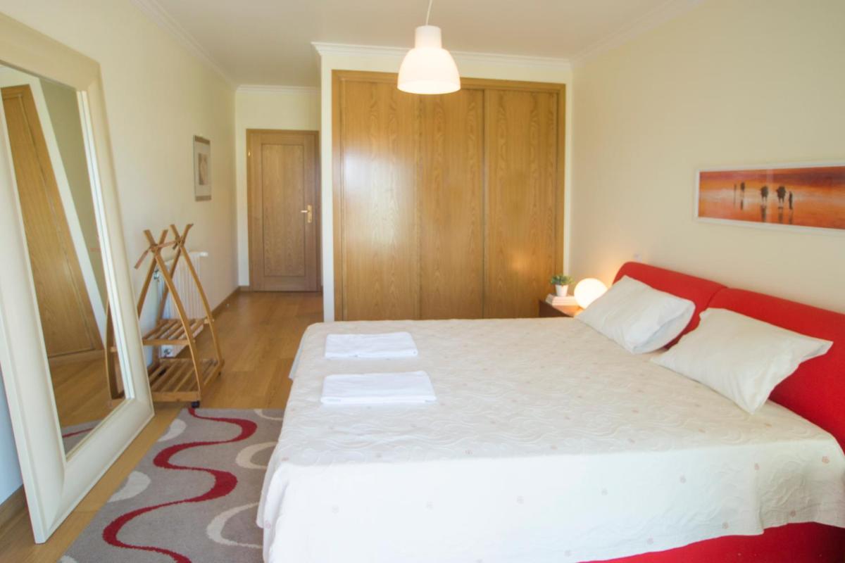 Quinta das Rosas - Oceanview Apartment - Housity