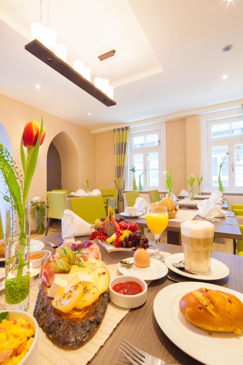 GDA Hotel Schwiecheldthaus - Housity