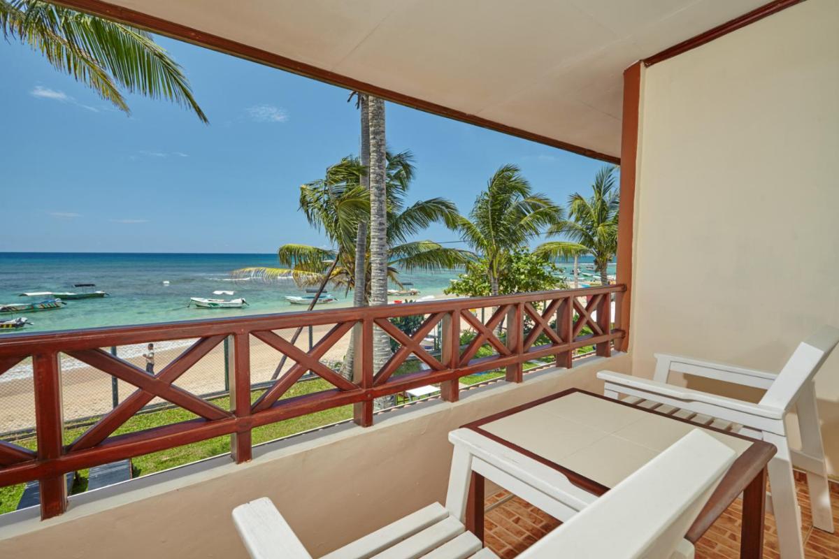 Coral Sands Hotel - Housity