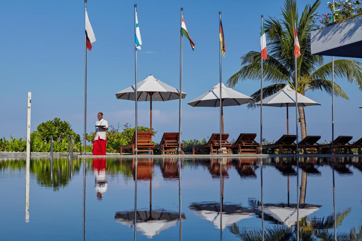 Coral Sands Hotel - Housity