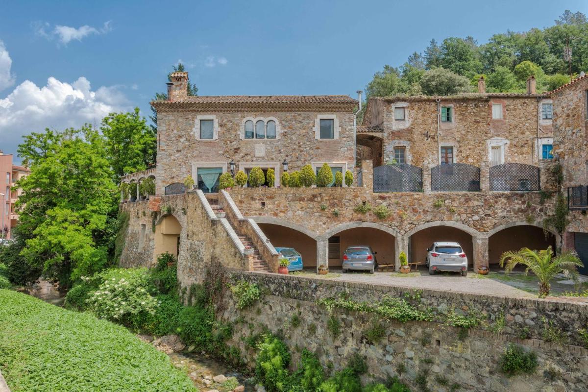 Flateli Anglès - Housity