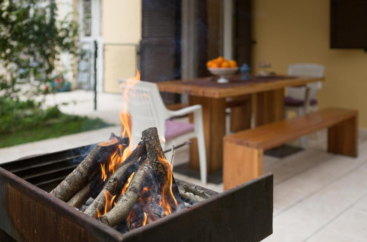 Apartment Dora - Housity