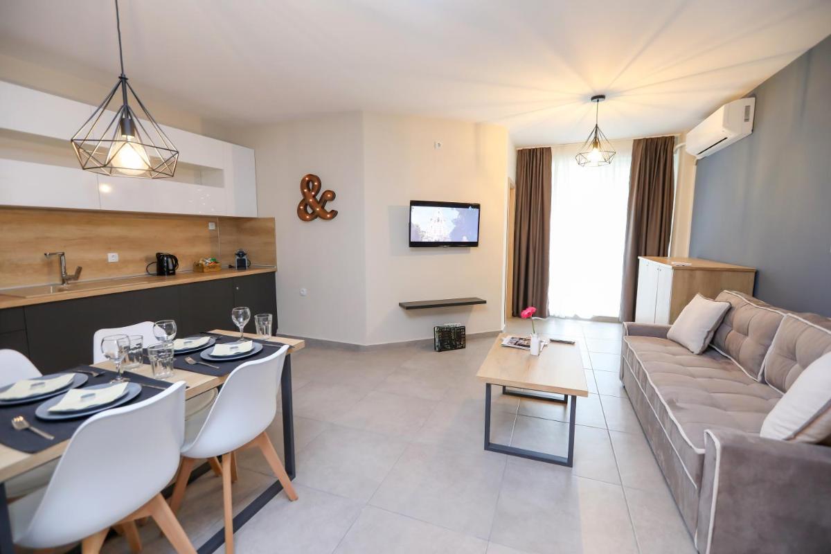 Artemis Apartments - Hizvo