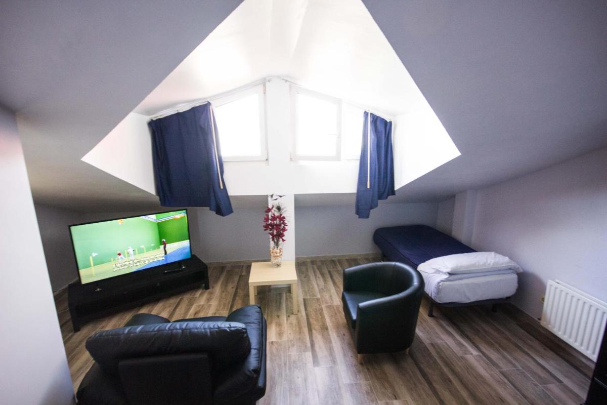 Hotel Ria de Bilbao - Housity
