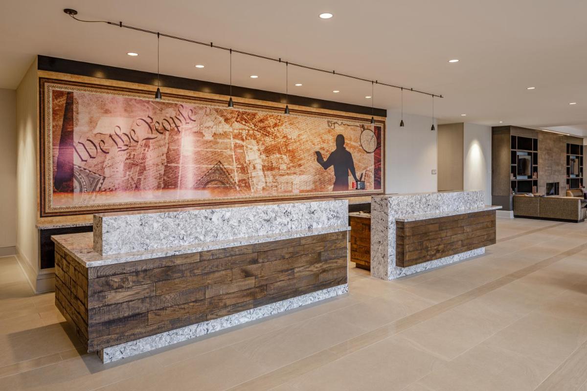 Hotel Madison & Shenandoah Conference Ctr. - Housity