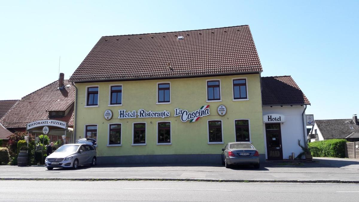 Hotel La Cascina - Housity