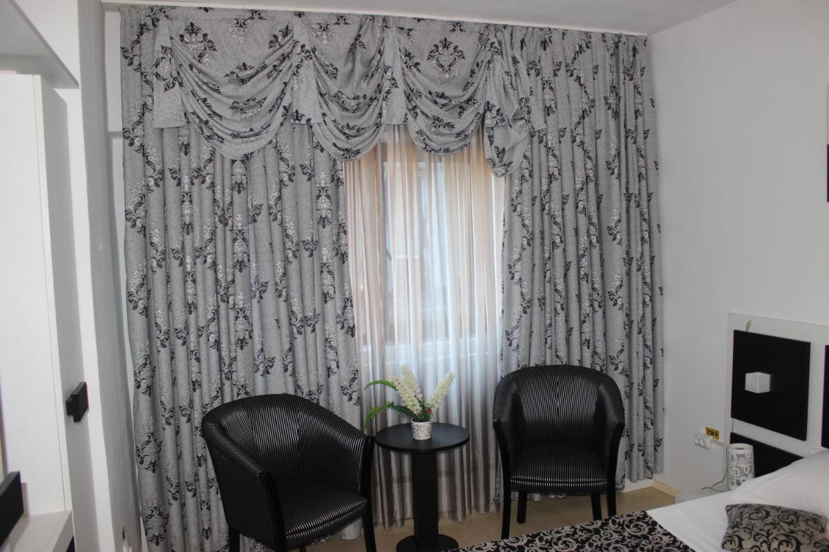 Hotel Ciucas - Housity