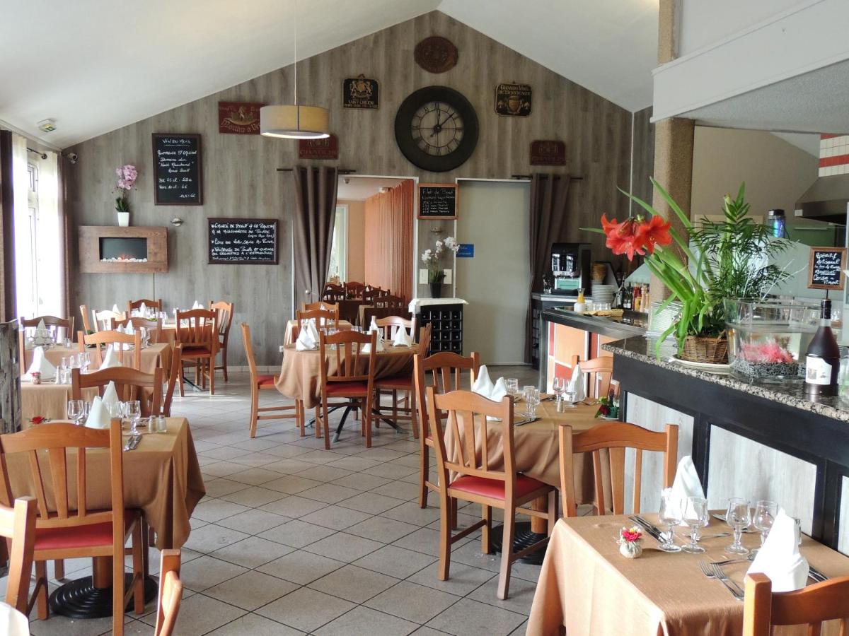 Logis Hôtel - Le Relais du Parisis - Housity
