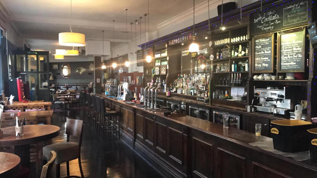 The Long Room Hotel and Bar - Housity