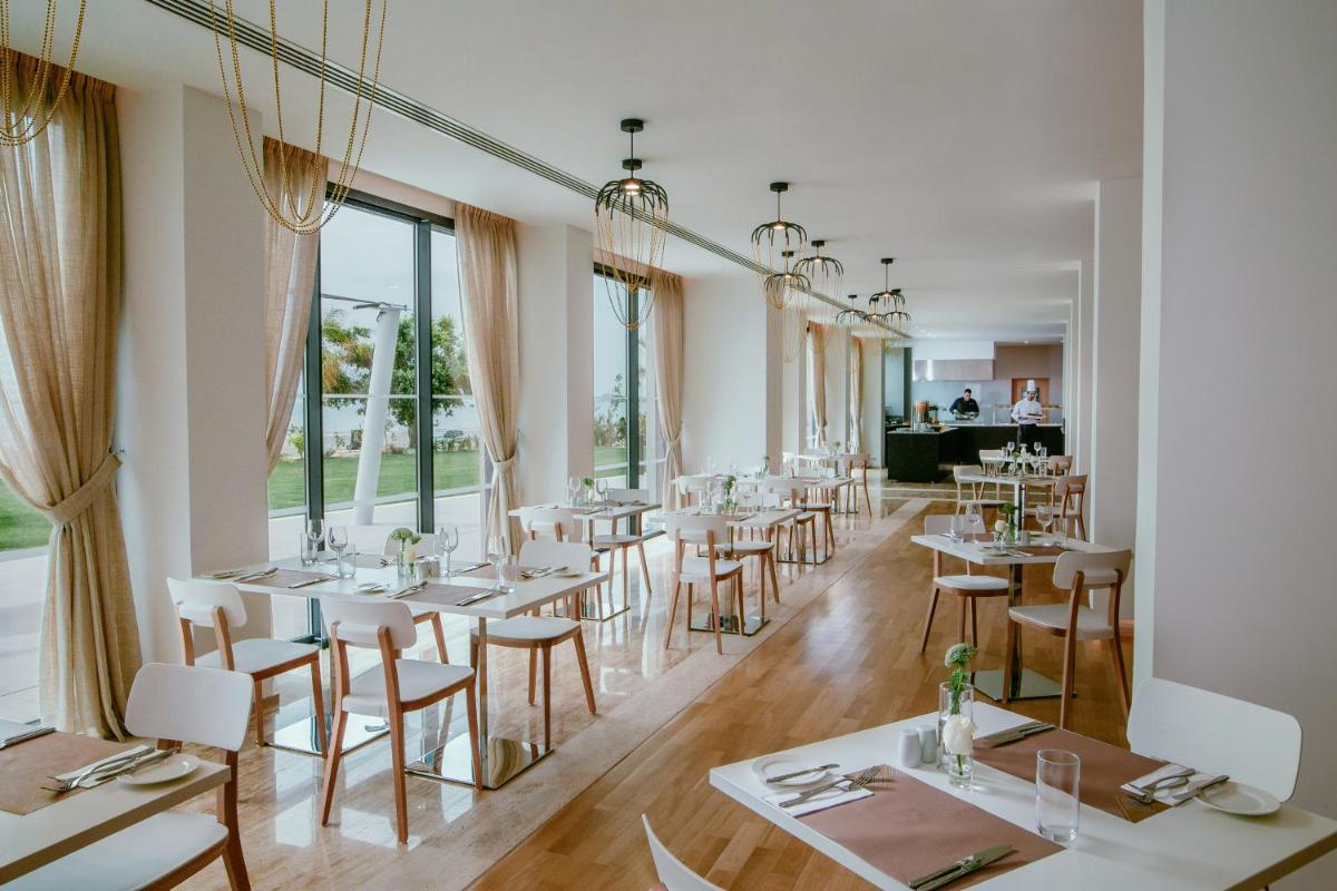 Suitetrails - Lebay Beach Hotel