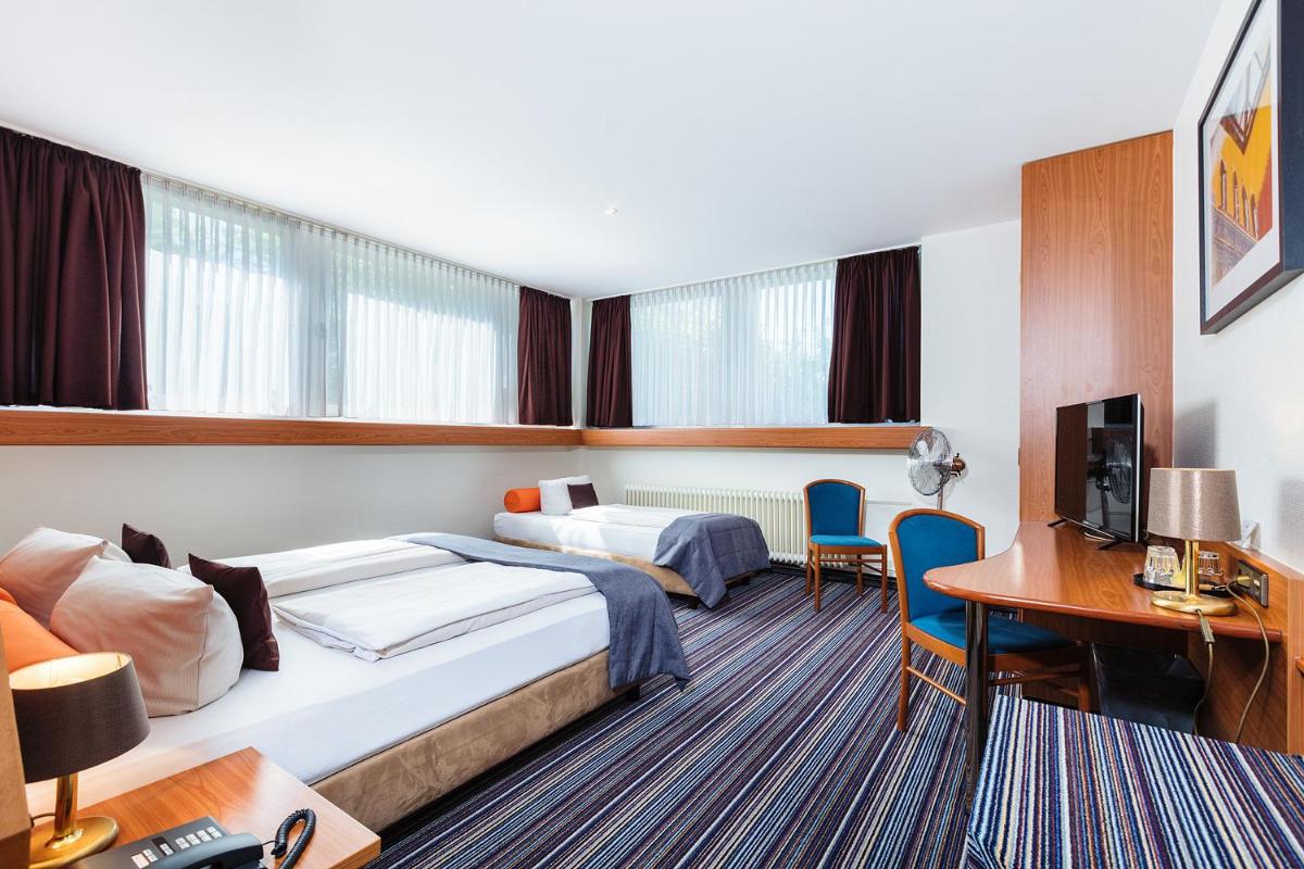 Hotel Servatius - Housity