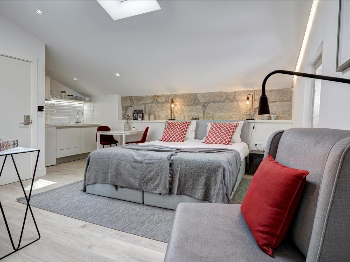 Porto Downtown Lovers Suites: Bombarda 451 - Housity