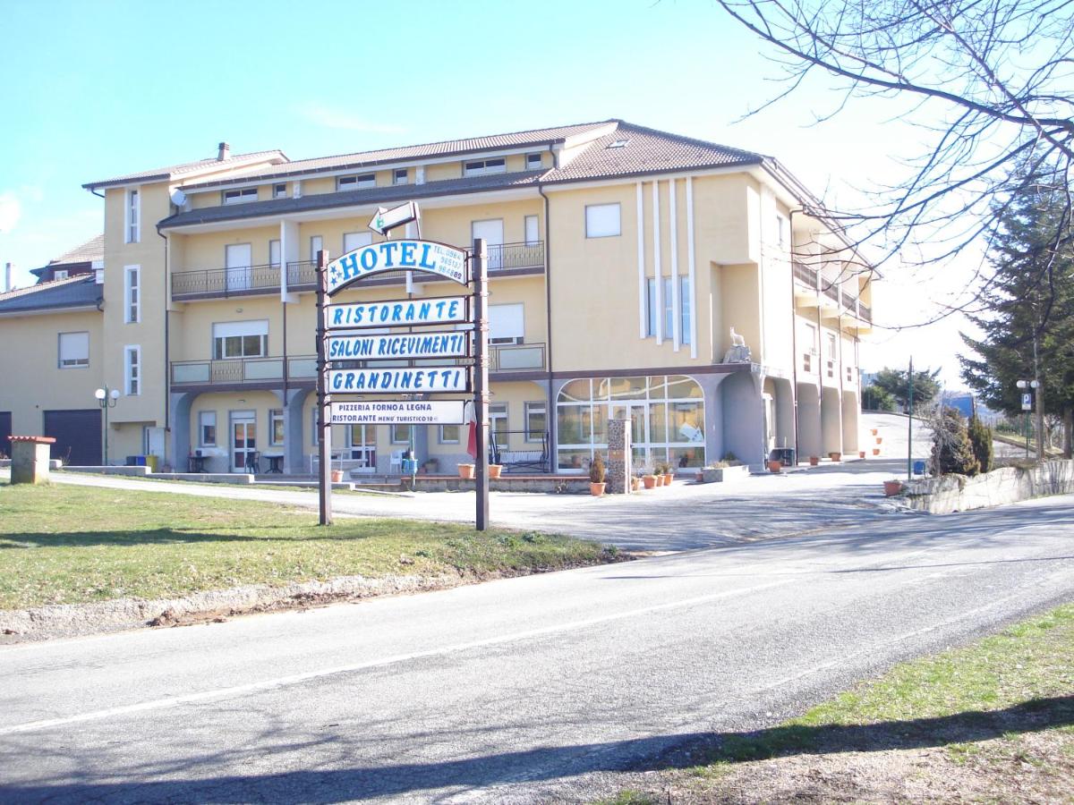 Hotel Grandinetti - Housity