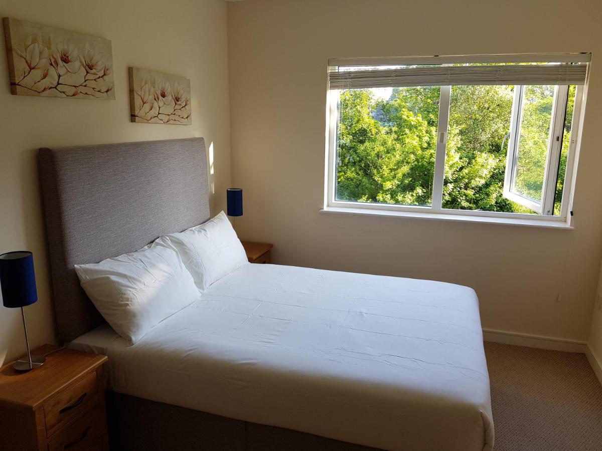 Dublin Airport Room - Housity