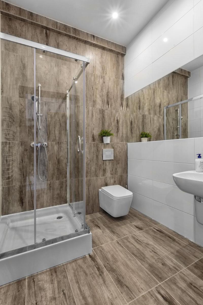Aparts Biznes - Housity