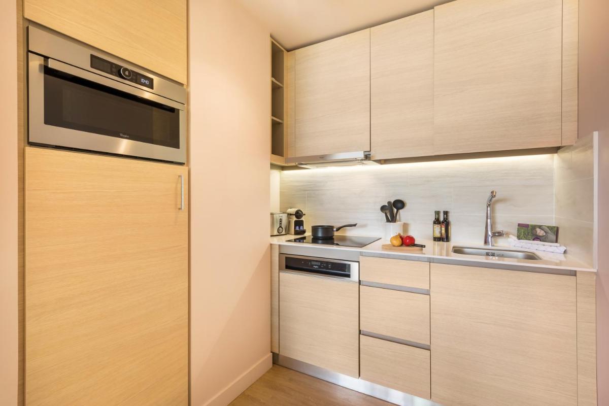 Una cocina o zona de cocina en Center Parcs Villages Nature Paris