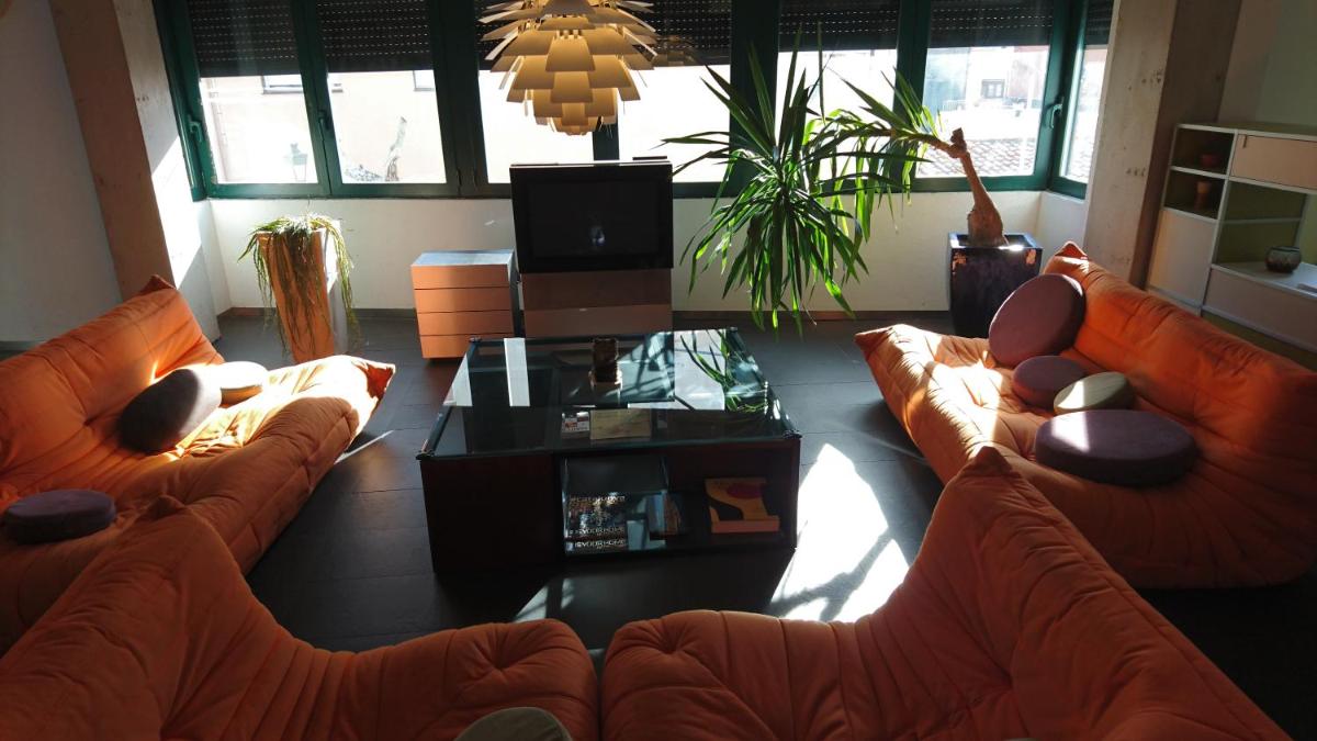 LOFT A RODA DE BERÀ - Housity