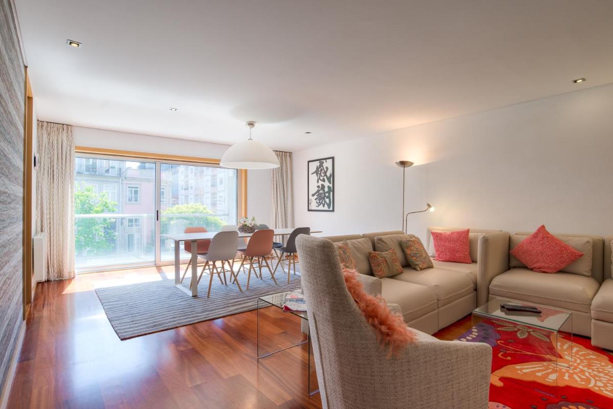 Pretty Porto Apartment by SOULSHARING.PORTO - Housity