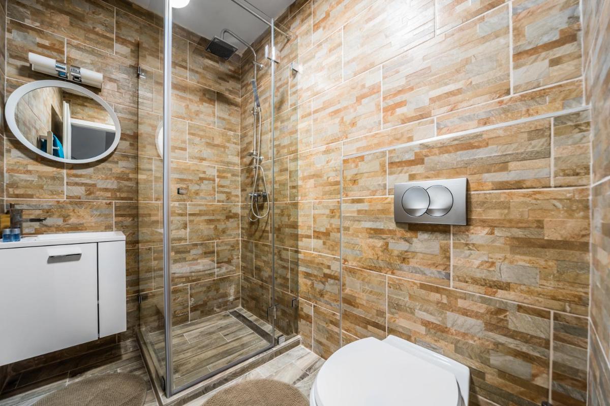Suitetrails - NEW DOB 53-4 CENTER Apartment