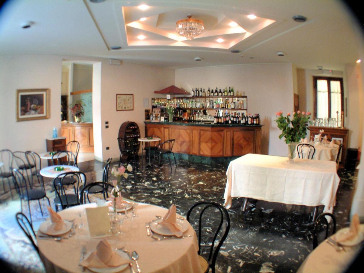 Hotel Savoia e Campana - Housity