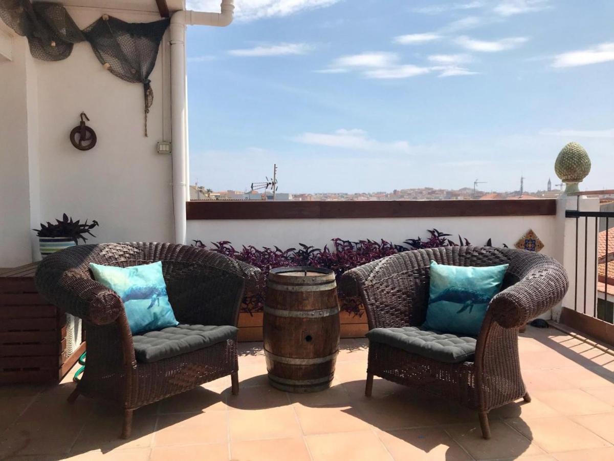 Family Home Palamos - Housity