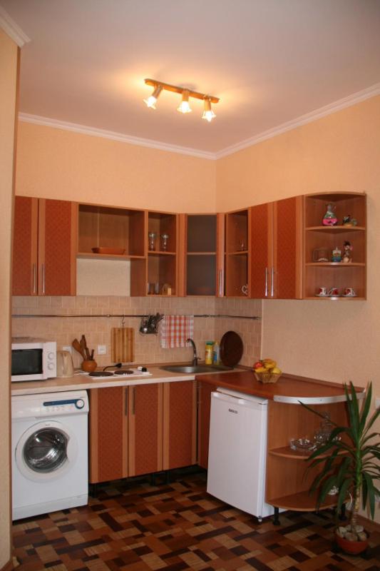Ekaterininskaya Apartments - Housity