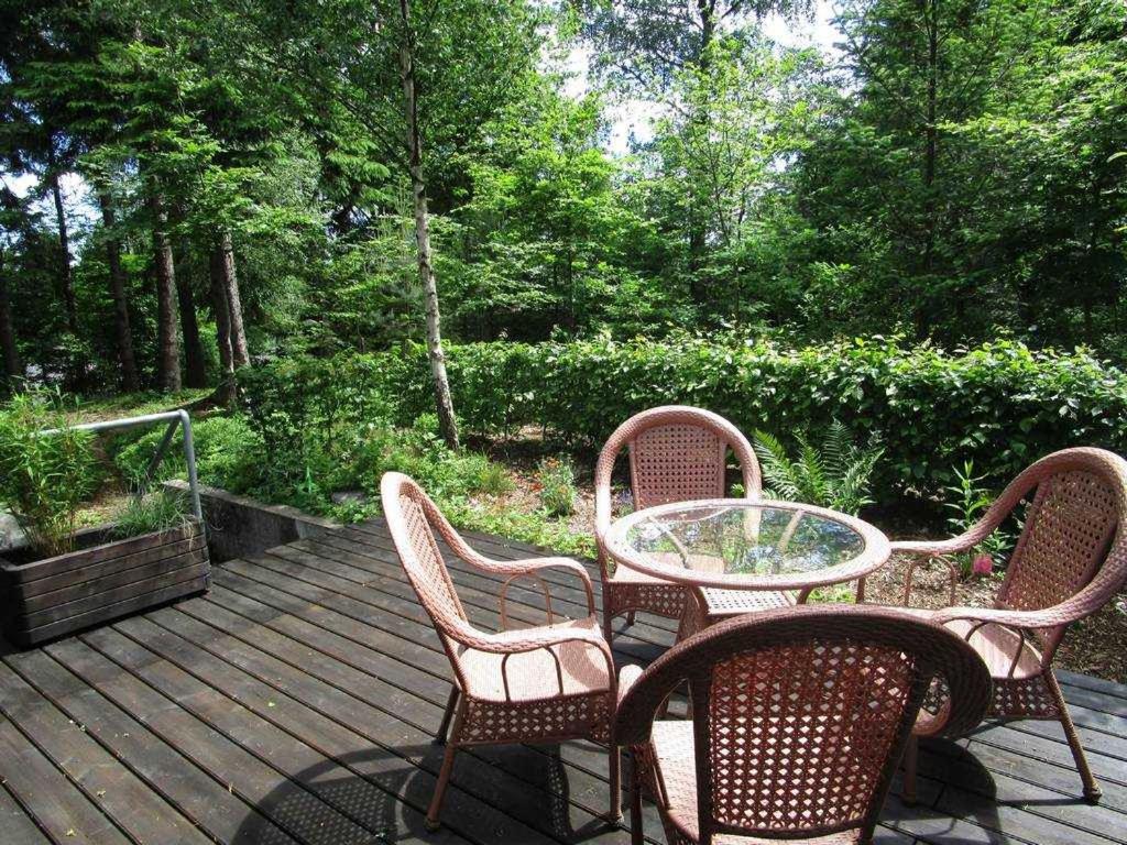Ferienhaus im Grünen - NEU mit E-Auto Ladesäule - Housity