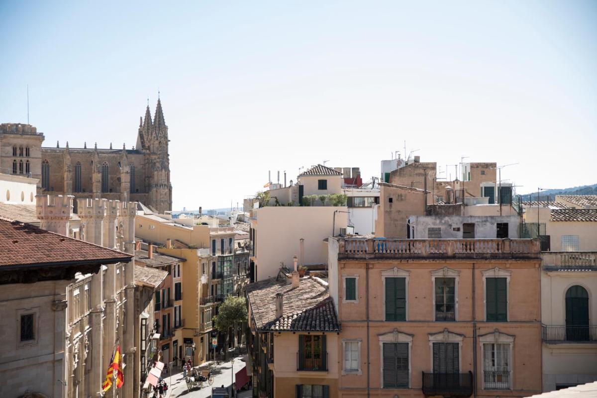 Vista general de Palma de Mallorca o vista desde el hotel