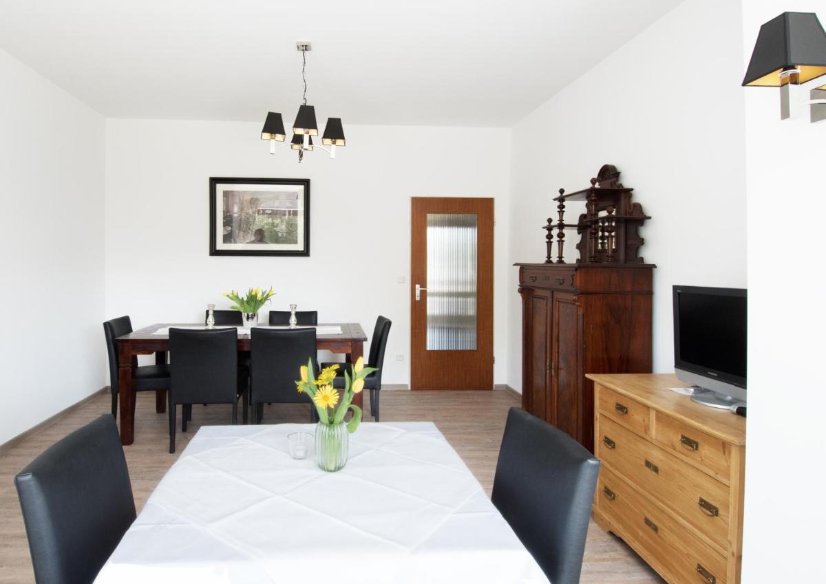 Altes Forsthaus - Housity