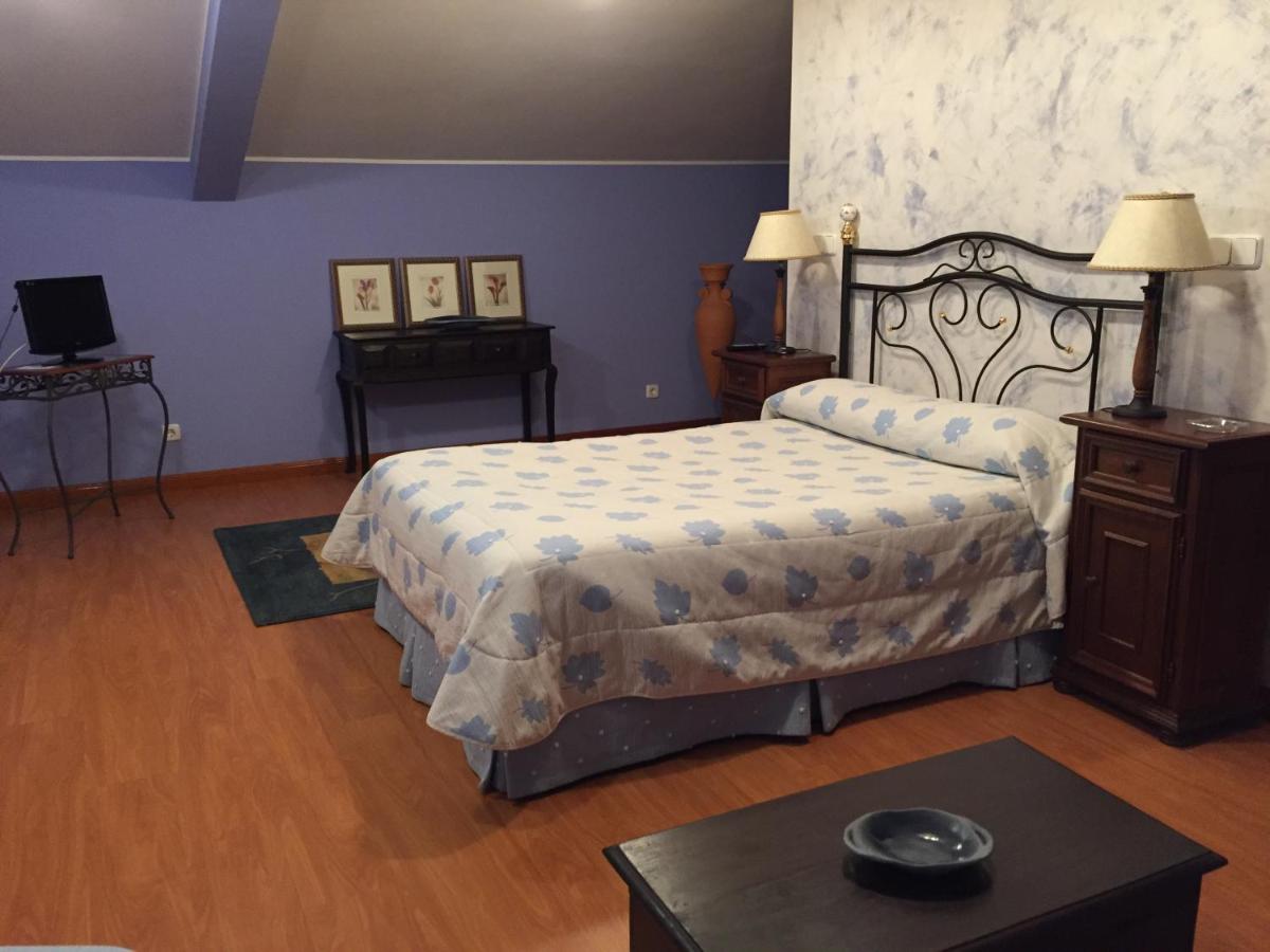 Hotel Benlloch - Housity