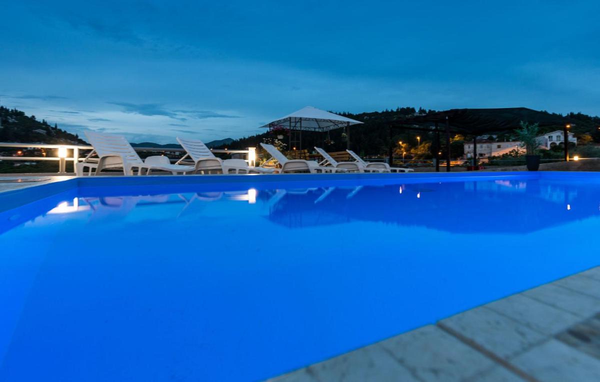 Apartments Neda - Housity