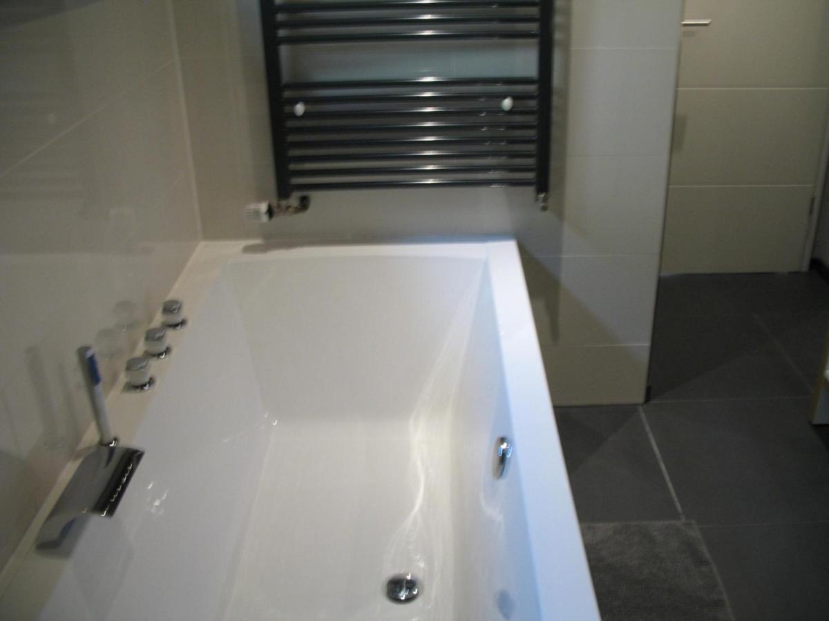 Suitetrails - RING-RACE-FLATS Appartements