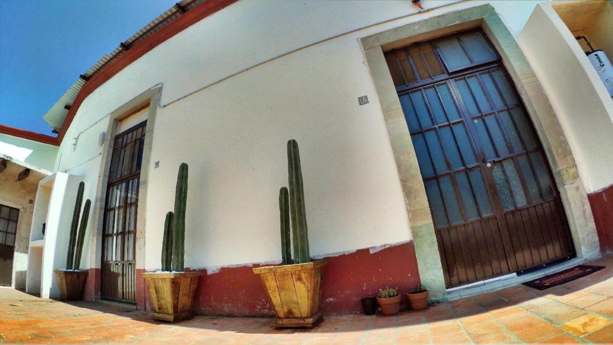 Antigua Casa Bram / Apartamento Garambullo - Housity