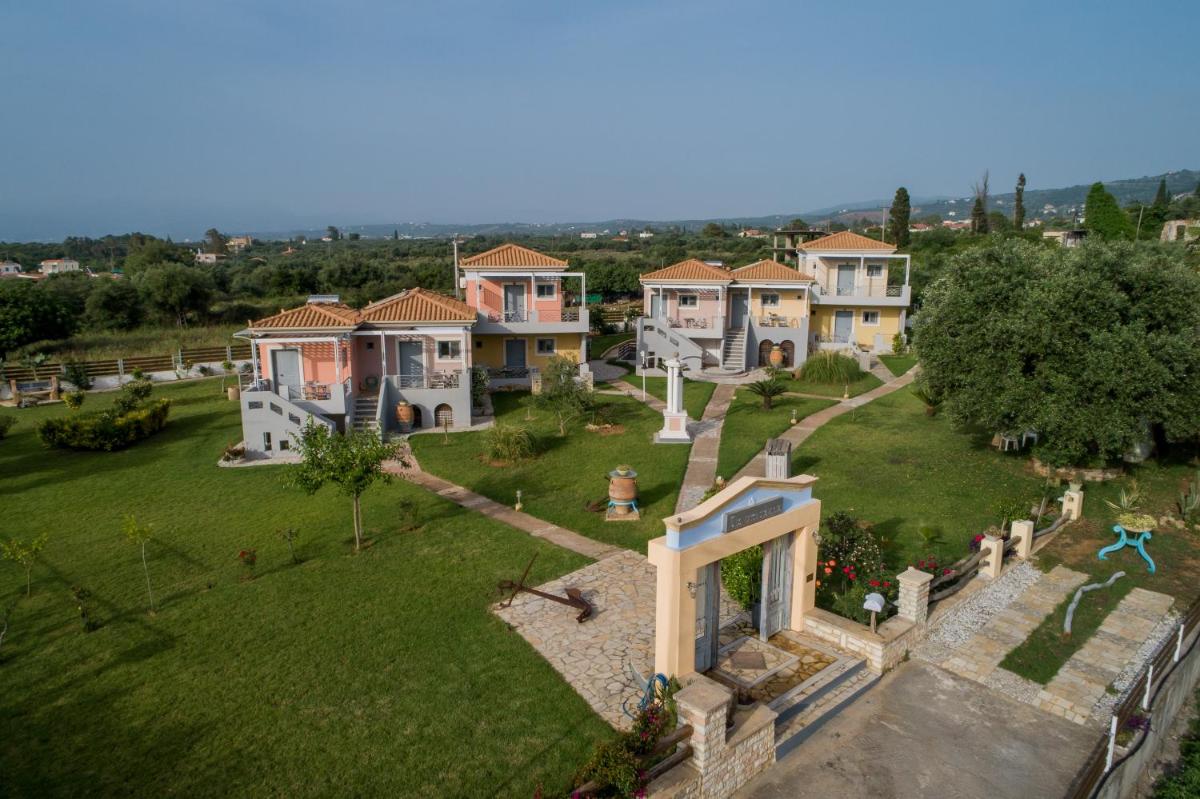 Suitetrails - Ta Spitakia Tsarbopoulos