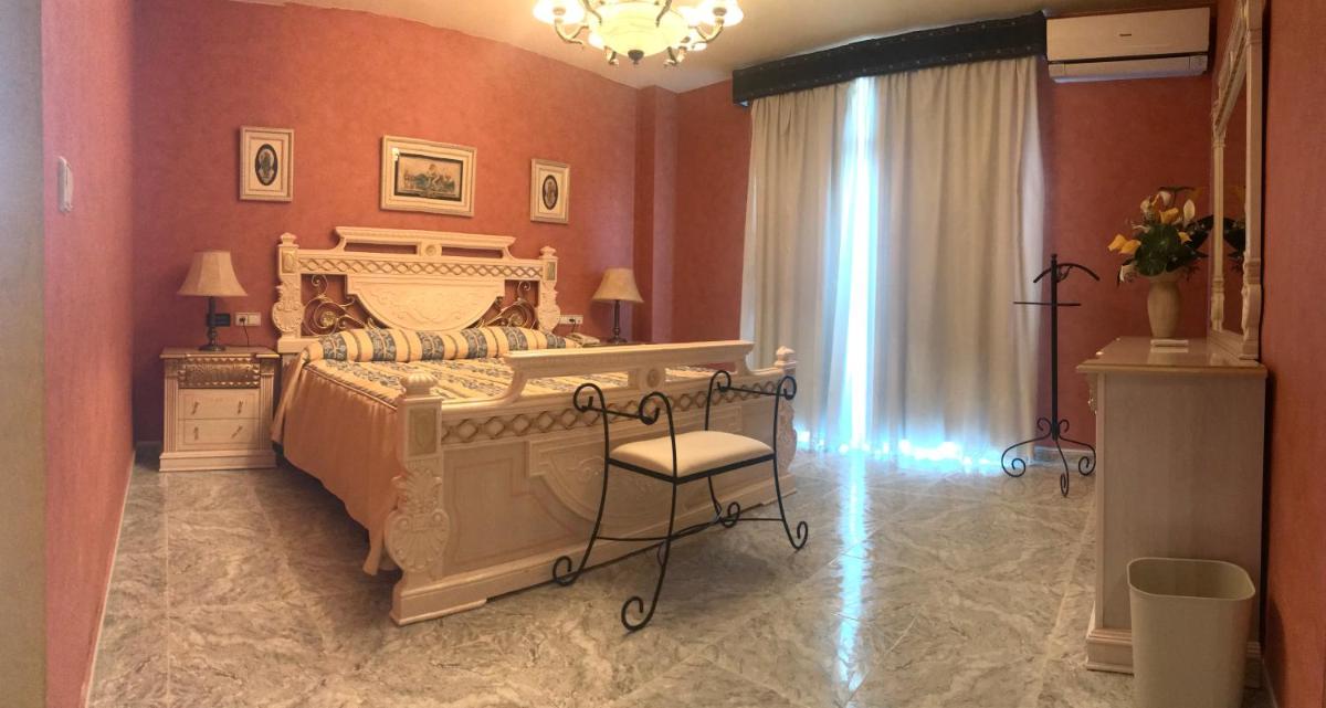 Hospedium Hotel Twist - Housity